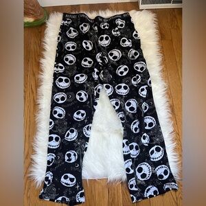 Disney The Nightmare Before Christmas Lounge Pants - Black & White